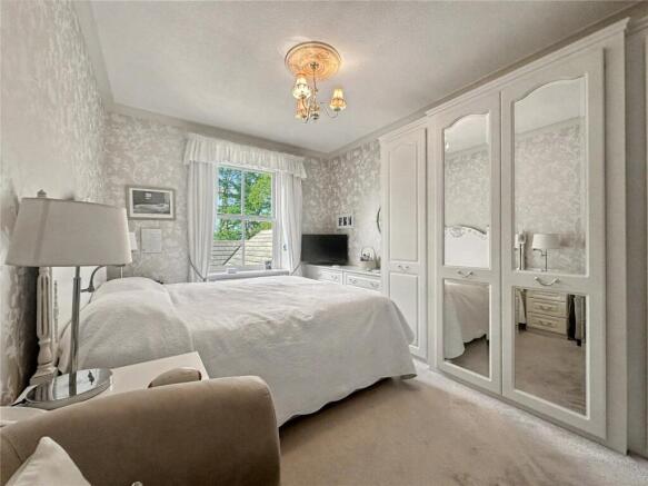 2 bed Apartment for sale Image 7