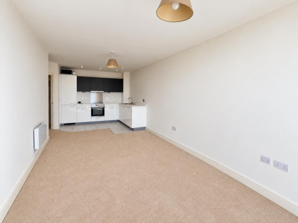 Open Plan Living Room/Kitchen