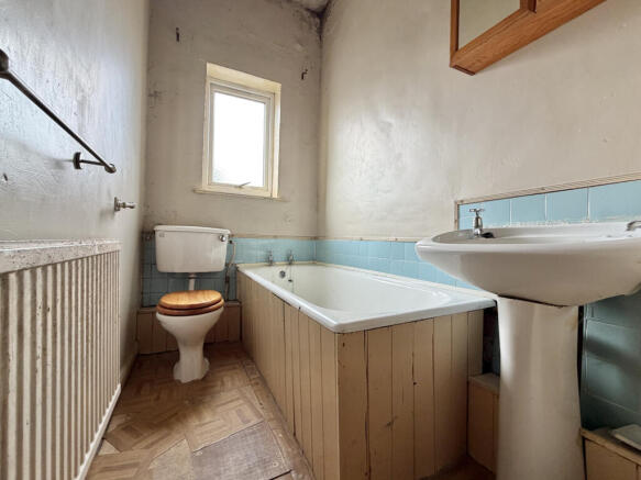 2 bed Terraced for sale Image 8