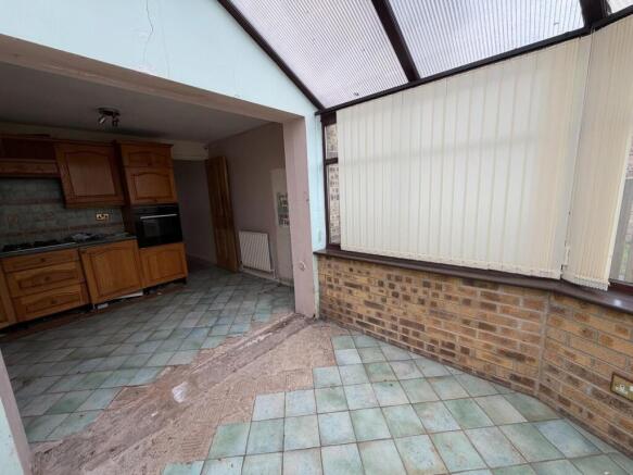 2 bed Semi-Detached for sale Image 4