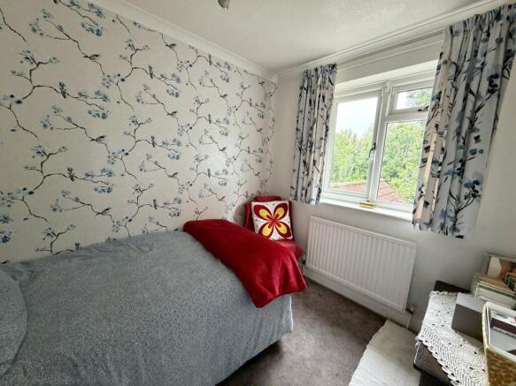 4 bed Detached for sale Image 11