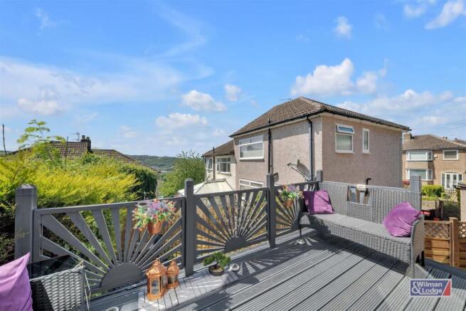 4 bed Semi-Detached for sale Image 5