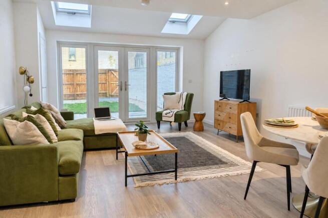 Property_Photo_01.jpg