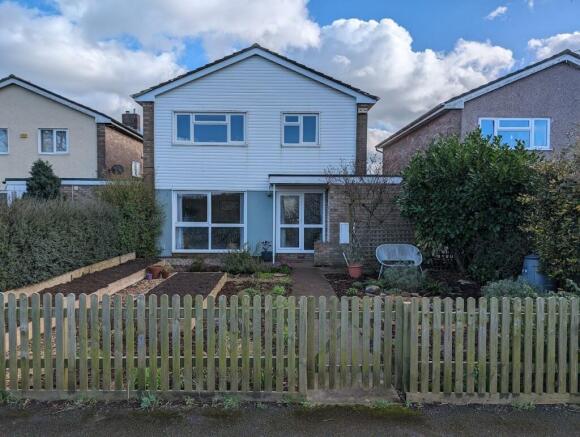 32 quedgeley front 2.jpg