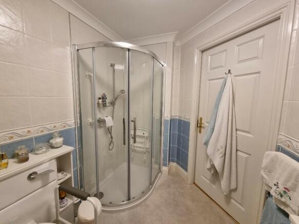 Flat 17