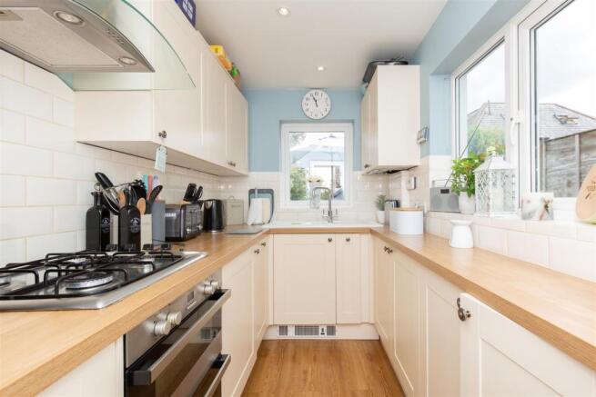 12 Alexandra Road20.jpg
