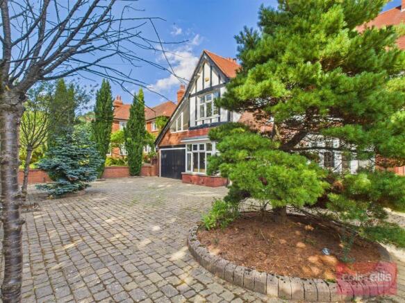 4 bed Detached for sale Image 4