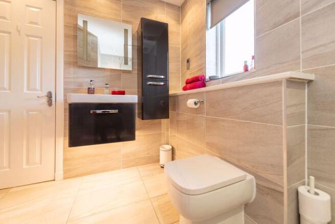 En-Suite Showe...