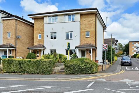 Rickmansworth Road, Watford, WD18