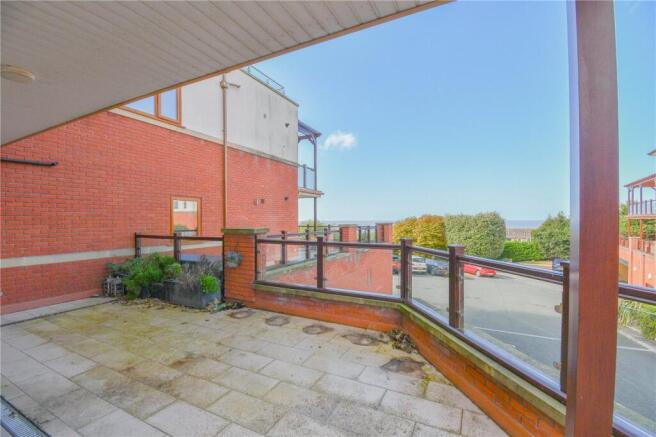 Warren Drive, Wallasey, Wirral photo 4