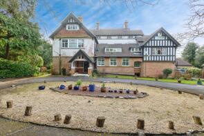 Flat 1, Brambledown, Tower Road, Hindhead GU26 6SP