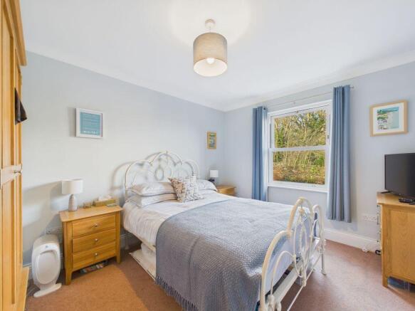 2 bed Apartment for sale Image 9