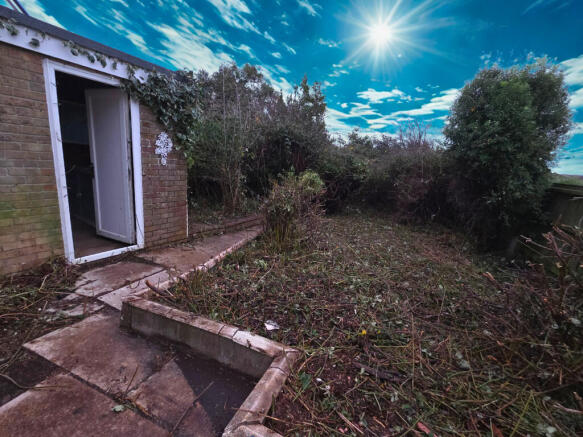 647083e3-acb7-4c5...