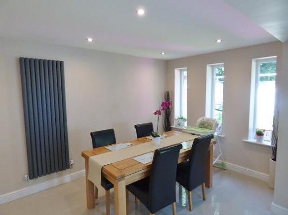Dining Area 1