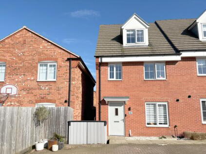 Uttoxeter Close, Bourne, PE10