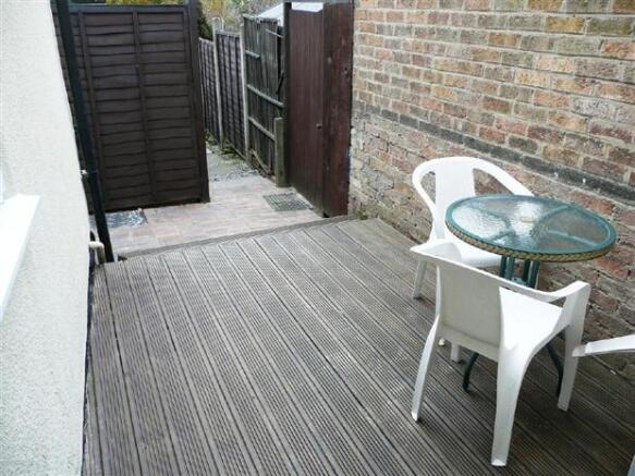 Photo 10