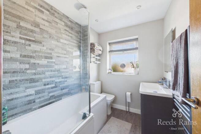 3 bed Detached for sale Image 12