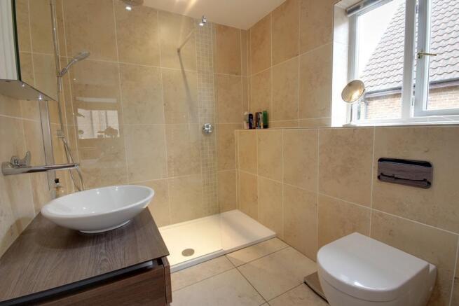 ENSUITE SHOWER ROOM