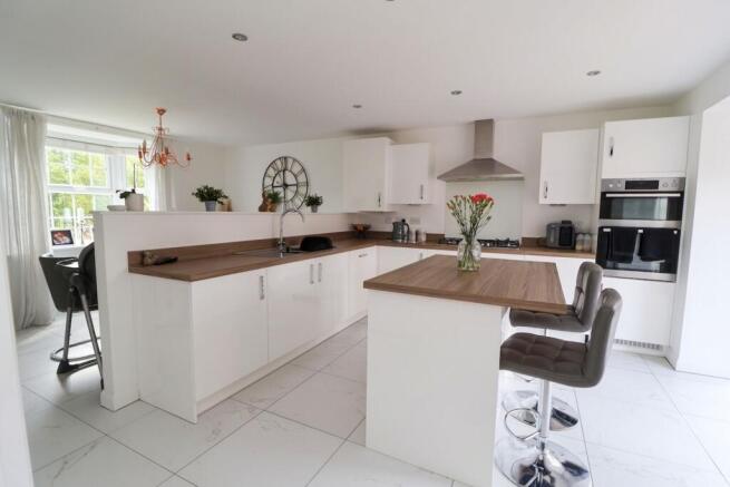 Kitchen/Dining Room