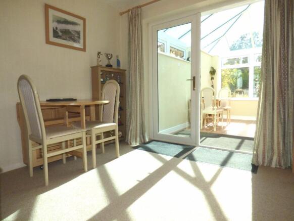 Dining Room/Bedroom 3