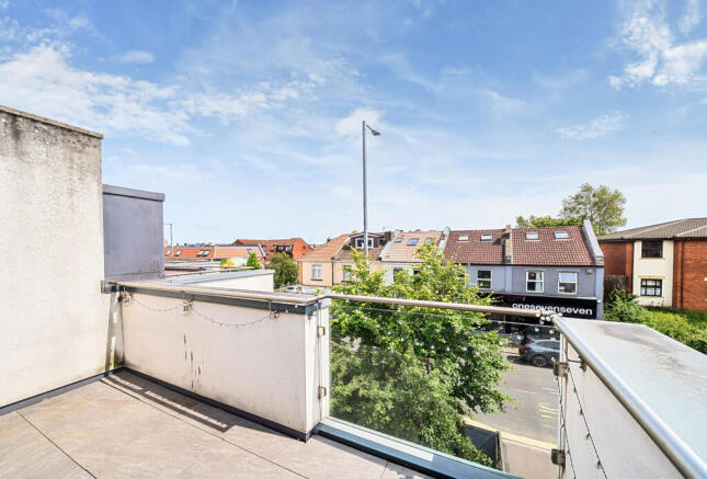 1307156-19-684316...