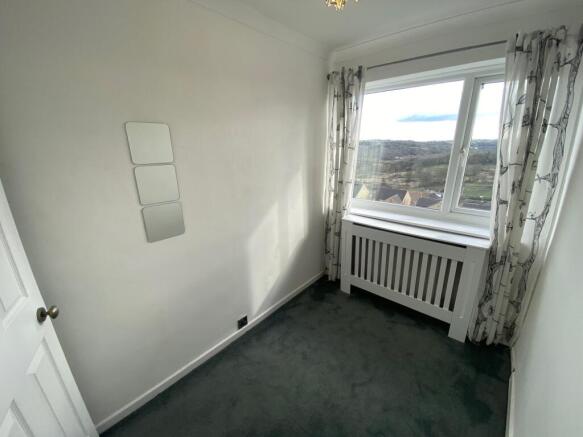3 bed House to rent Image 12