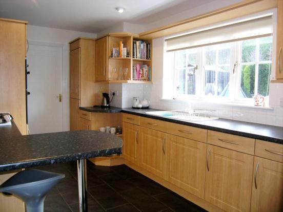 Breakfasting Kitchen