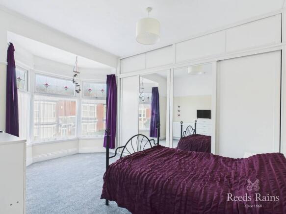 4 bed Terraced for sale Image 9
