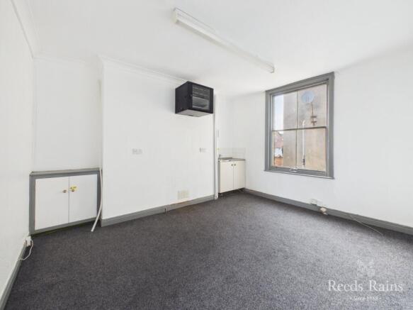 4 bed End of Terrace for sale Image 5