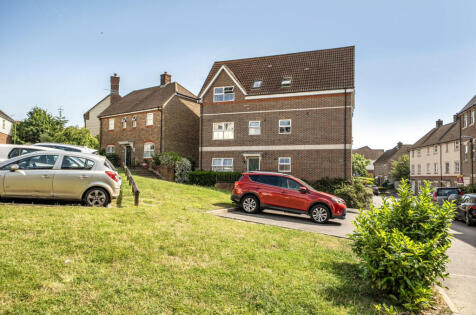 Harwood Close, Pulborough, RH20