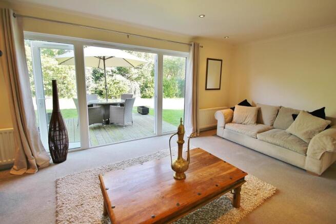 Sitting Room 2.JPG