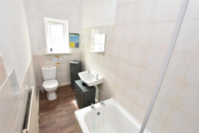 5 bed Terraced for sale Image 7