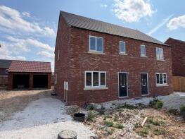 8, Marshall Close, Grimsby DN37 7FG