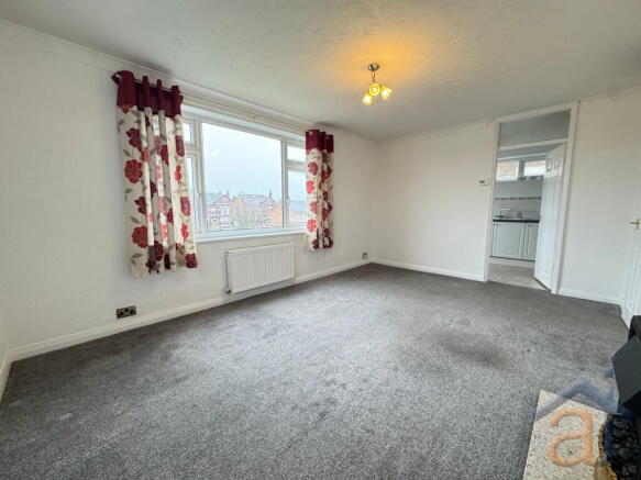 Victoria Court, Southport, PR8 2DW photo 4