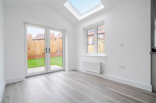 1394534-8-69494cf...