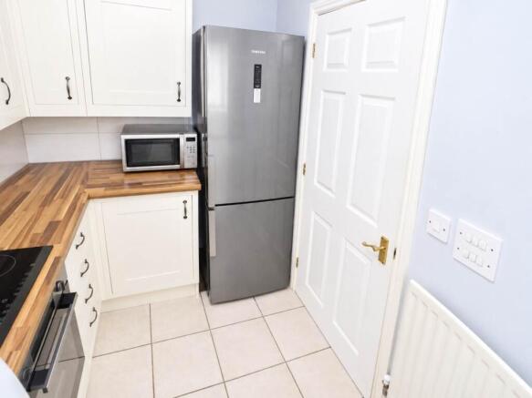 Kitchen (2)