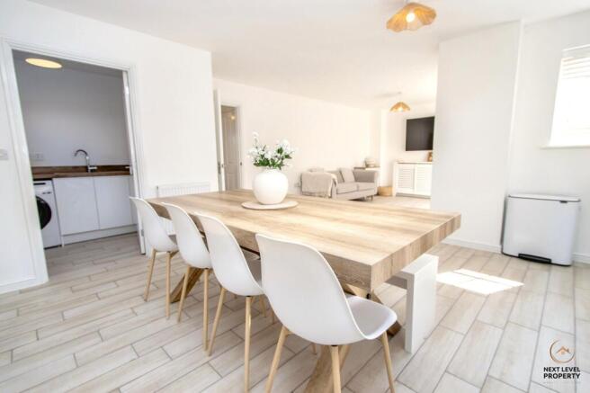 Kitchen/Diner/Family Room