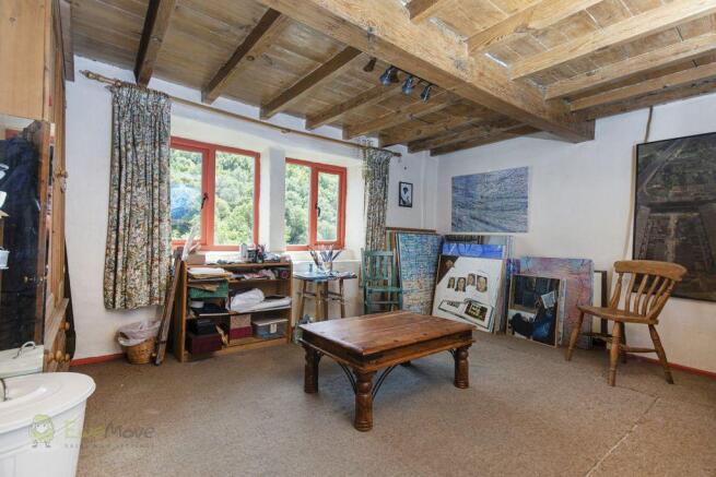 Bedroom 2 (Double)