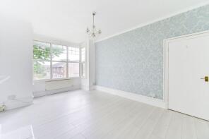107b, St James' Road, Sutton SM1 2TJ