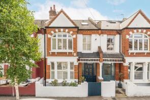 54, Valnay Street, London SW17 8PT