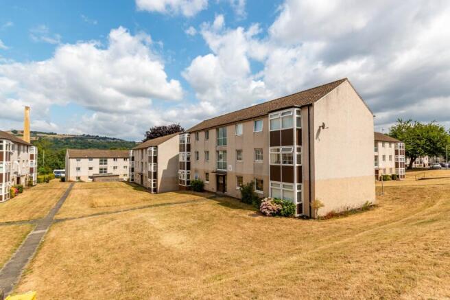 2 bed Flat for sale Image 10