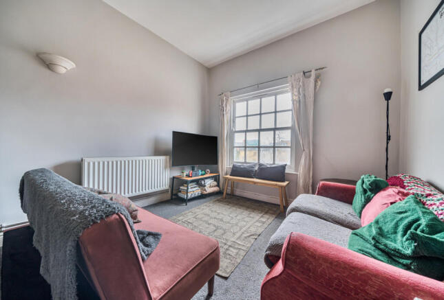 1387320-2-699f2cf...