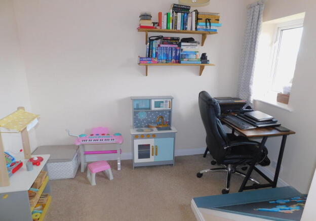Photo 11