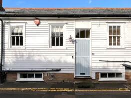 2, 120 The Deck House, Island Wall, Whitstable CT5 1EE