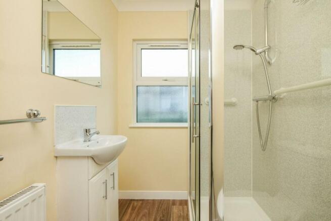 2 bed Park Home for sale Image 12