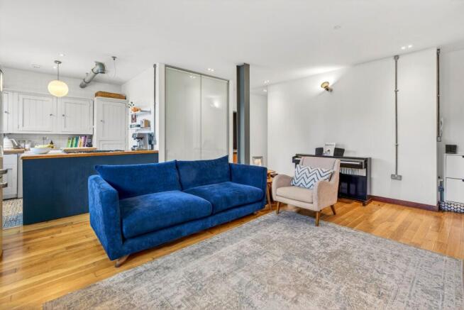 For Sale 2 Bedroom 4 Ranger Mansions Crystal Palace SE19 Nested Estate Agents photography Video Floor plan