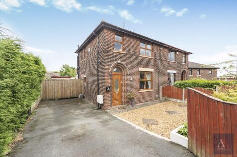 Smith Hill, Milnrow, OL16 3EG