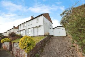 67, Lynton Road, Chesham HP5 2BT