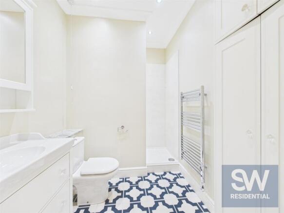 2 bed Apartment for sale Image 7