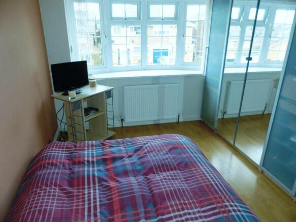 bed 3